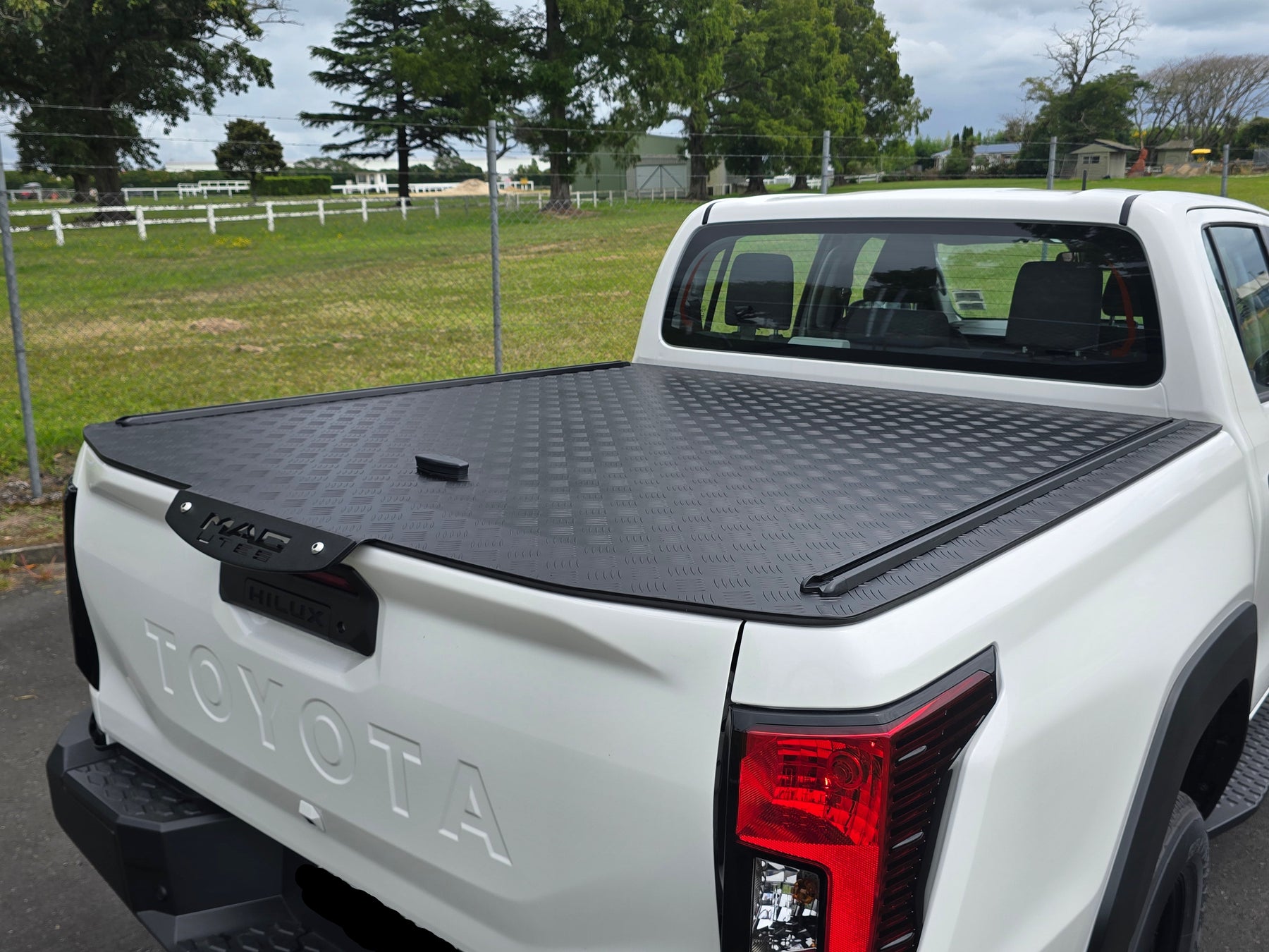 MAC230F (TH26F) 26+ Toyota Hilux