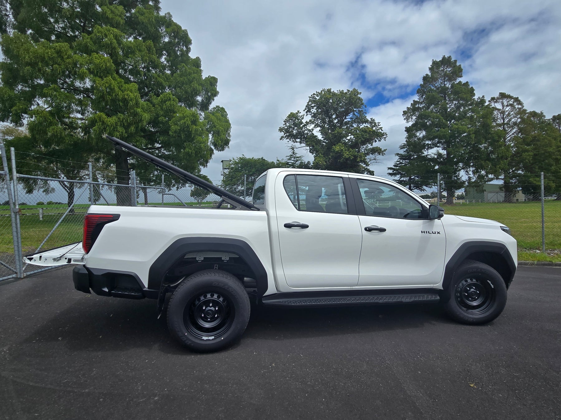 MAC230F (TH26F) 26+ Toyota Hilux