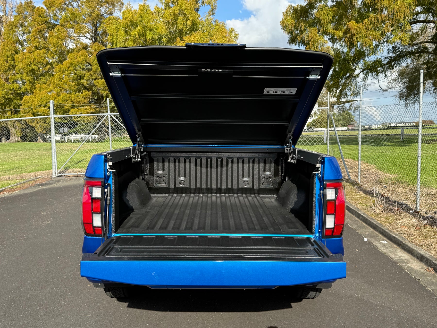 MAC300 (FT26) 26+ Foton Tunland